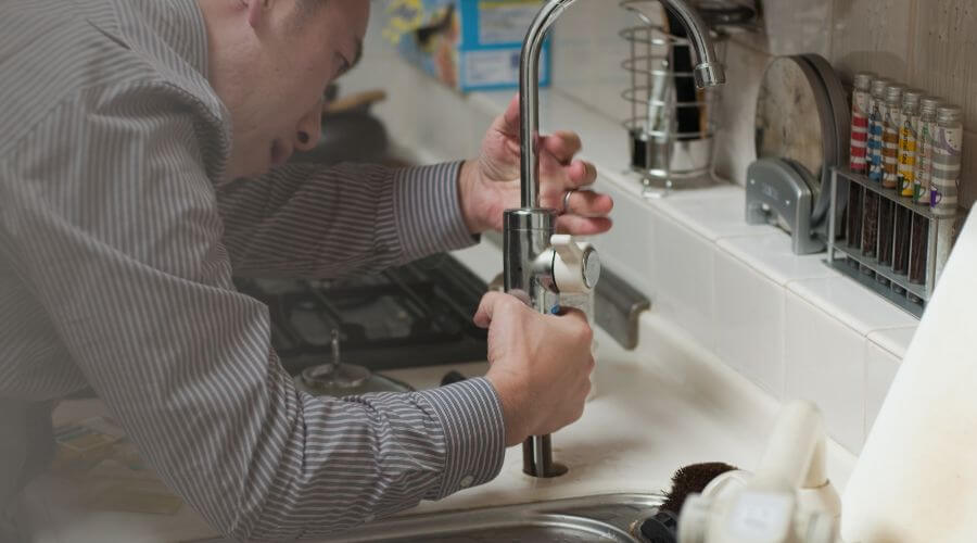 Professional Tankless Water Heater Installation in Perry, MI